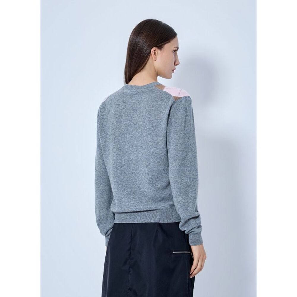 Prada Women Argyle V-Neck Sweater - Picture 4 of 6